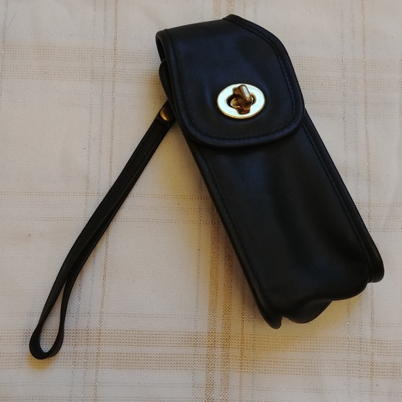 coach cell phone bag